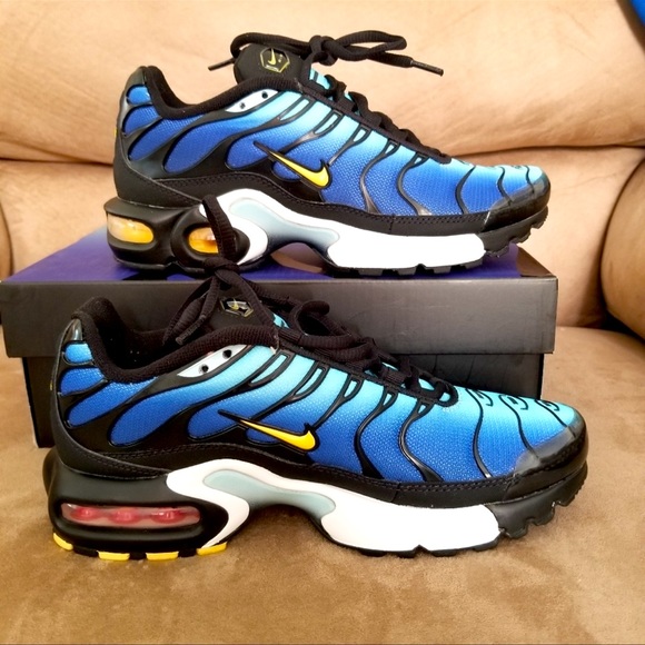 NIKE AIR MAX PLUS (GS) - Picture 1 of 14
